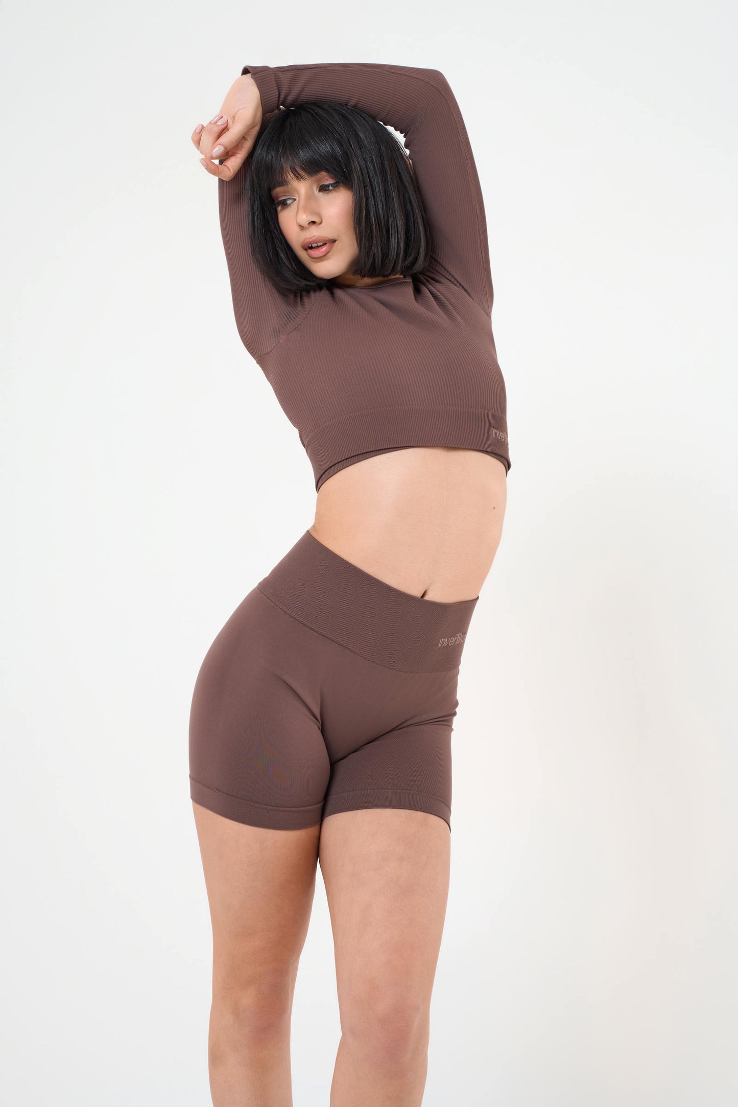 Set Tonika Choco Crop Top e Shorts