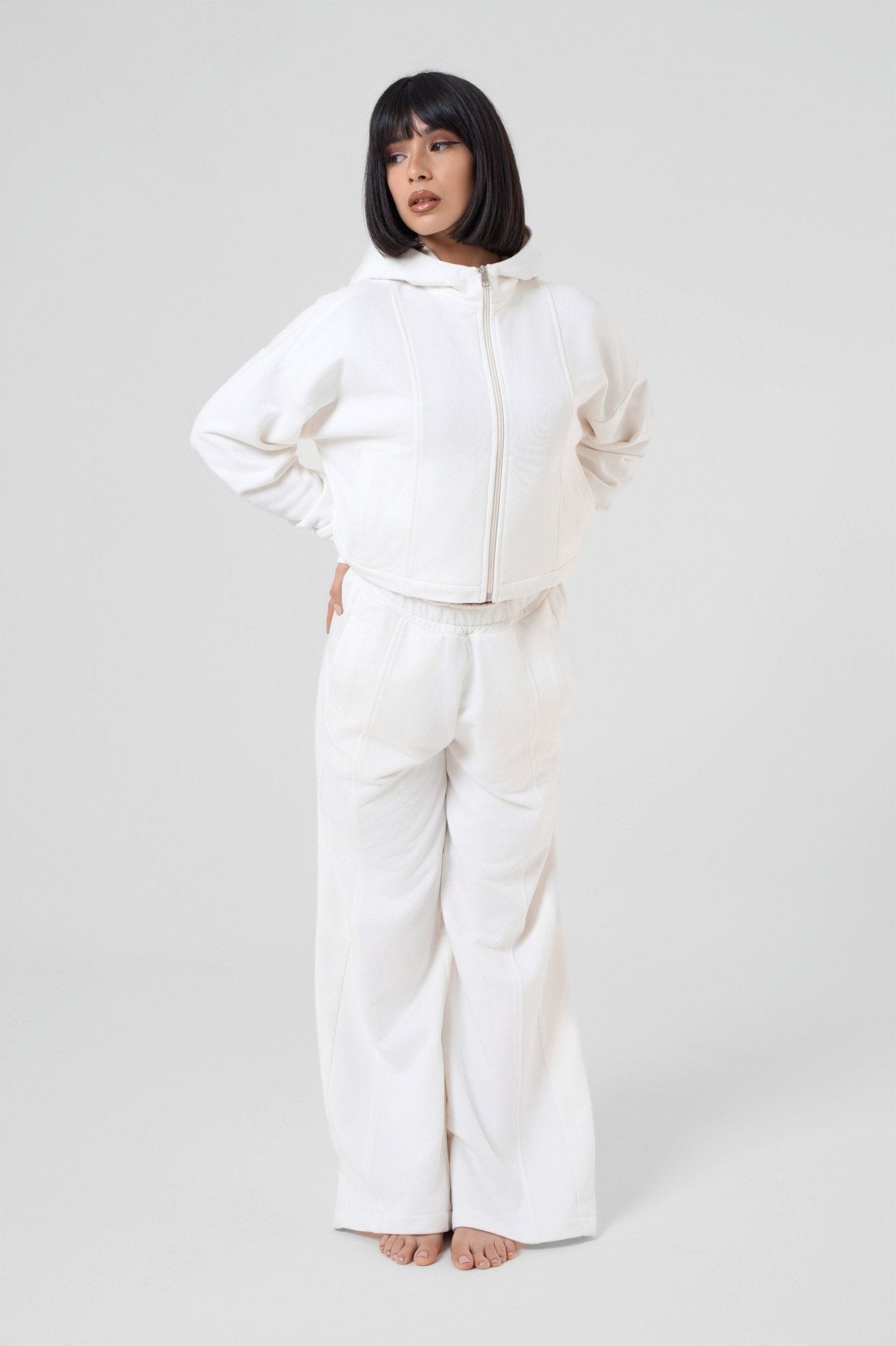 Set Ludika Cream Felpa Crop e Panta Wide - Leg