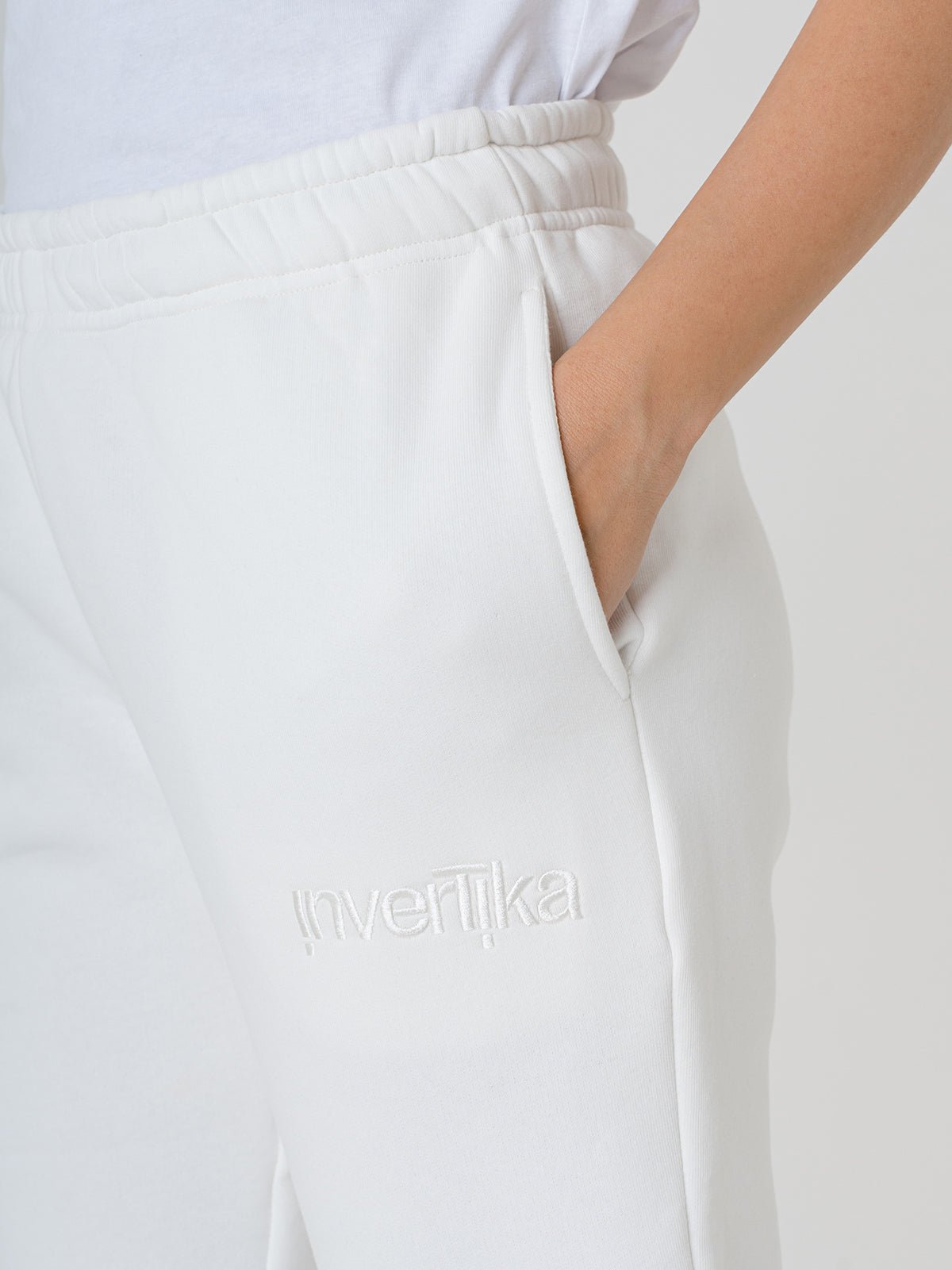 Cosmika Pantalone
