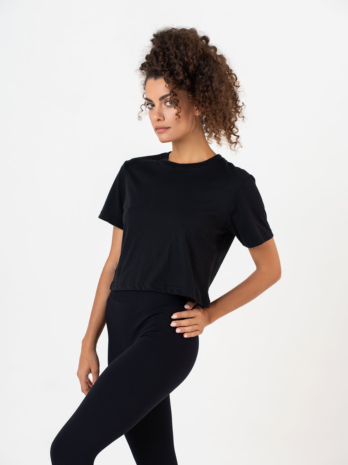 Cosmika T-Shirt Crop
