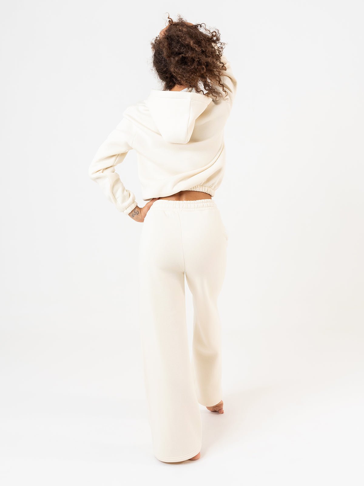 Set Cosmika Cream Felpa Crop Pantalone Svasato