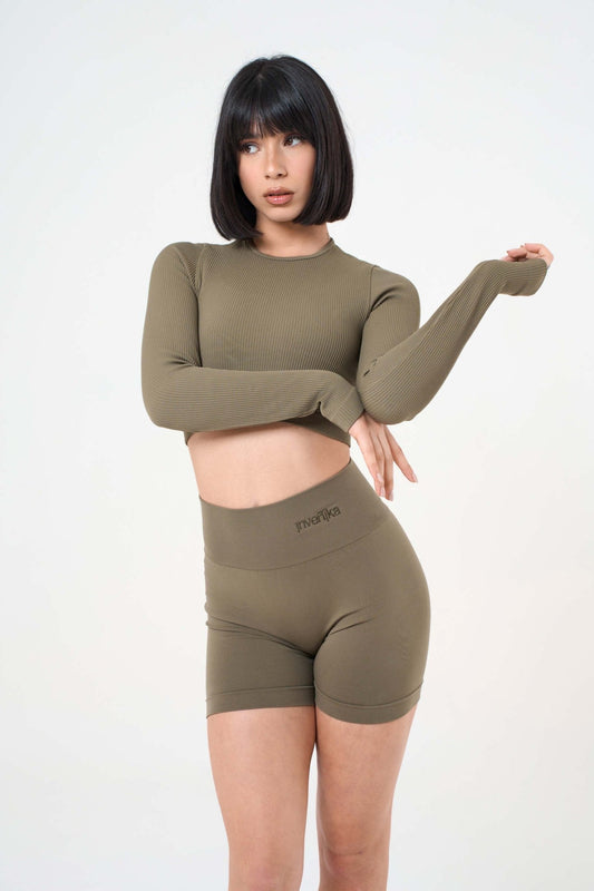 Set Tonika Salvia Crop Top e Shorts