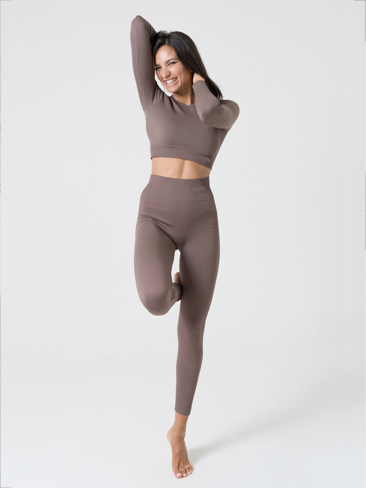 Set Armonika Choco Crop Top Leggings