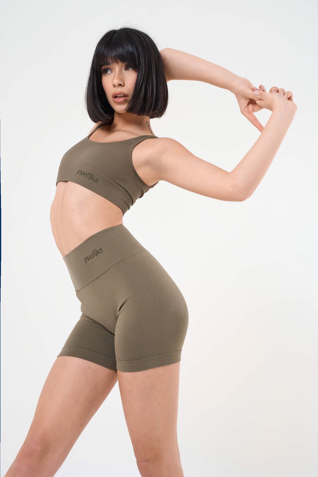 Set Tonika Salvia Top e Shorts