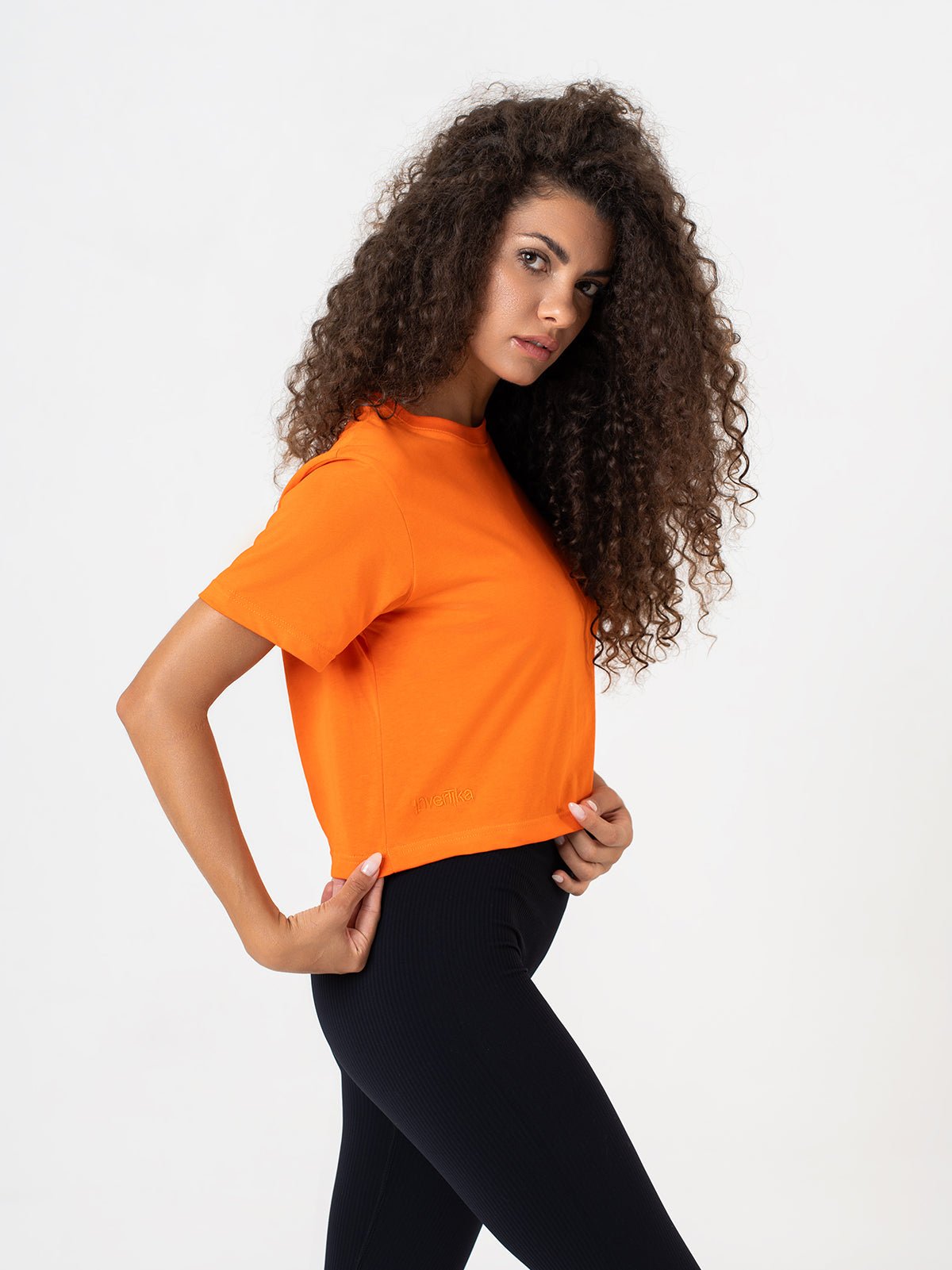 Cosmika T-Shirt Crop