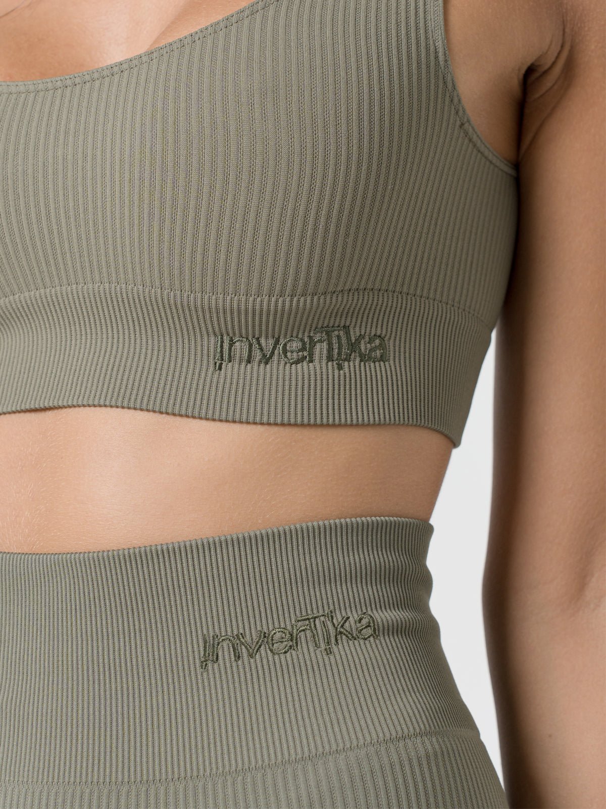 Set Armonika Salvia Top e Leggings