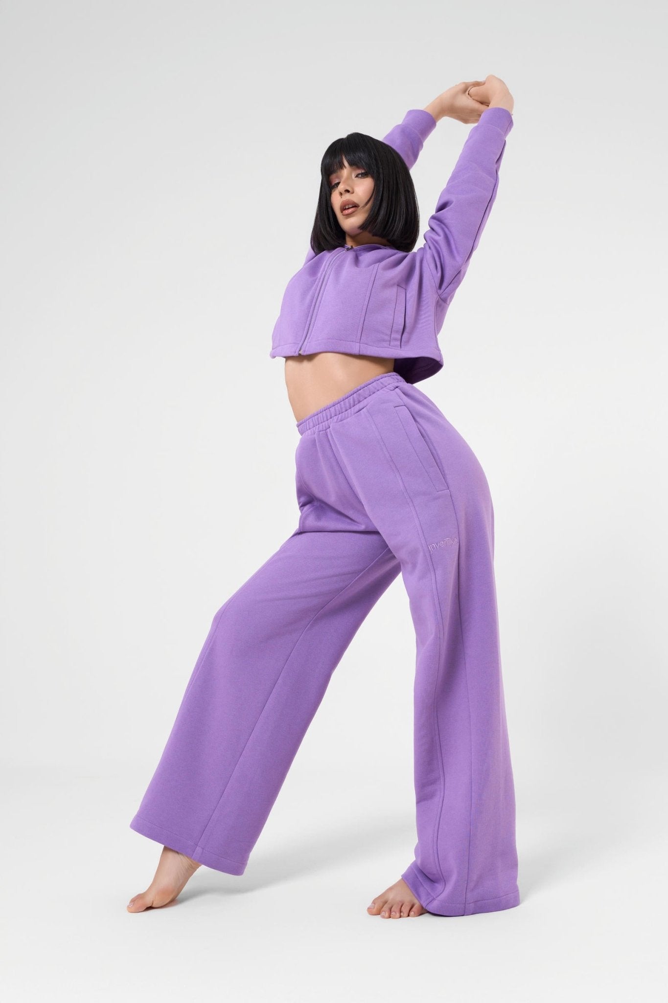 Set Ludika Lilac Felpa Crop e Panta Wide - Leg
