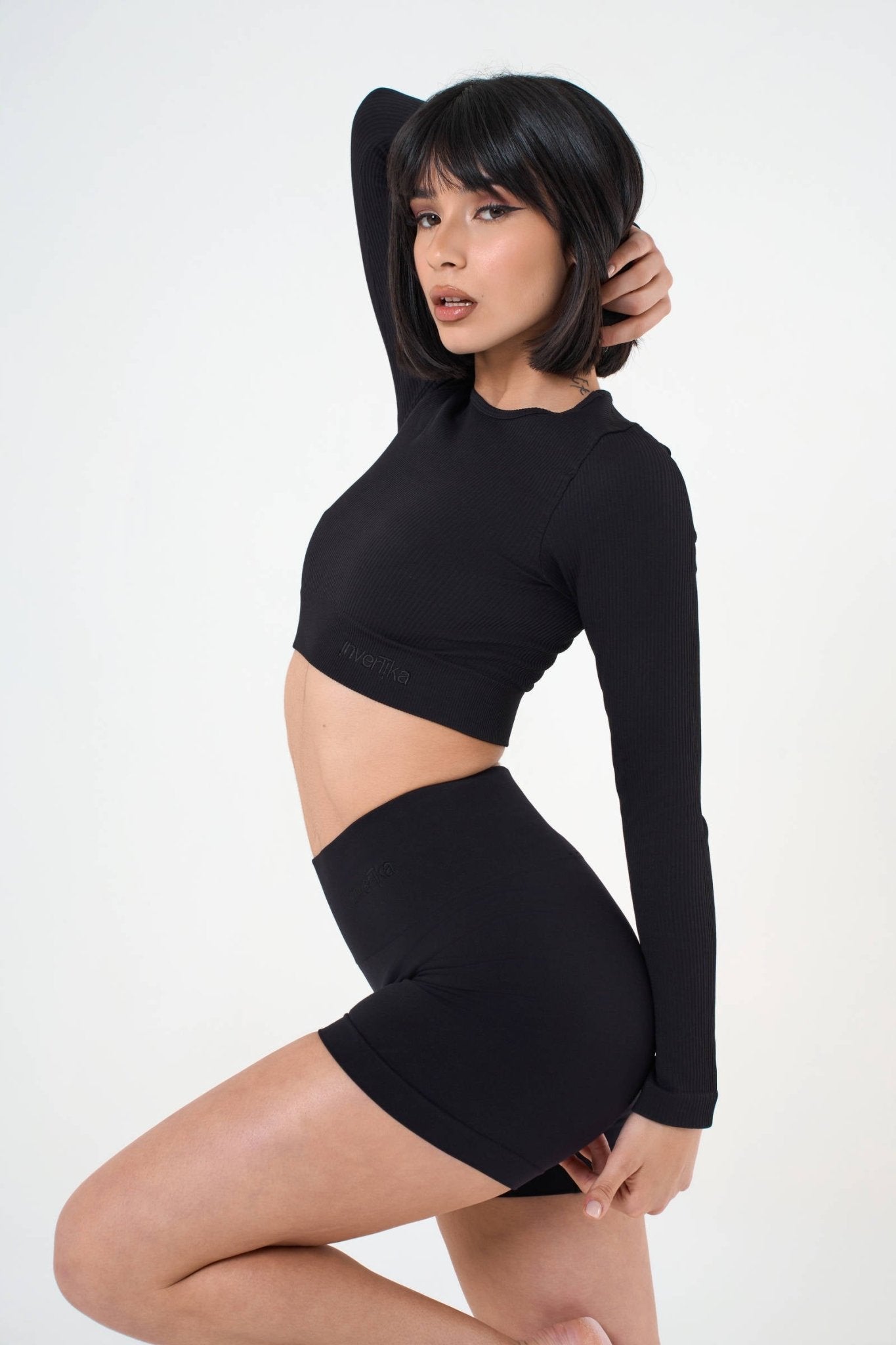 Set Tonika Black Crop Top e Shorts