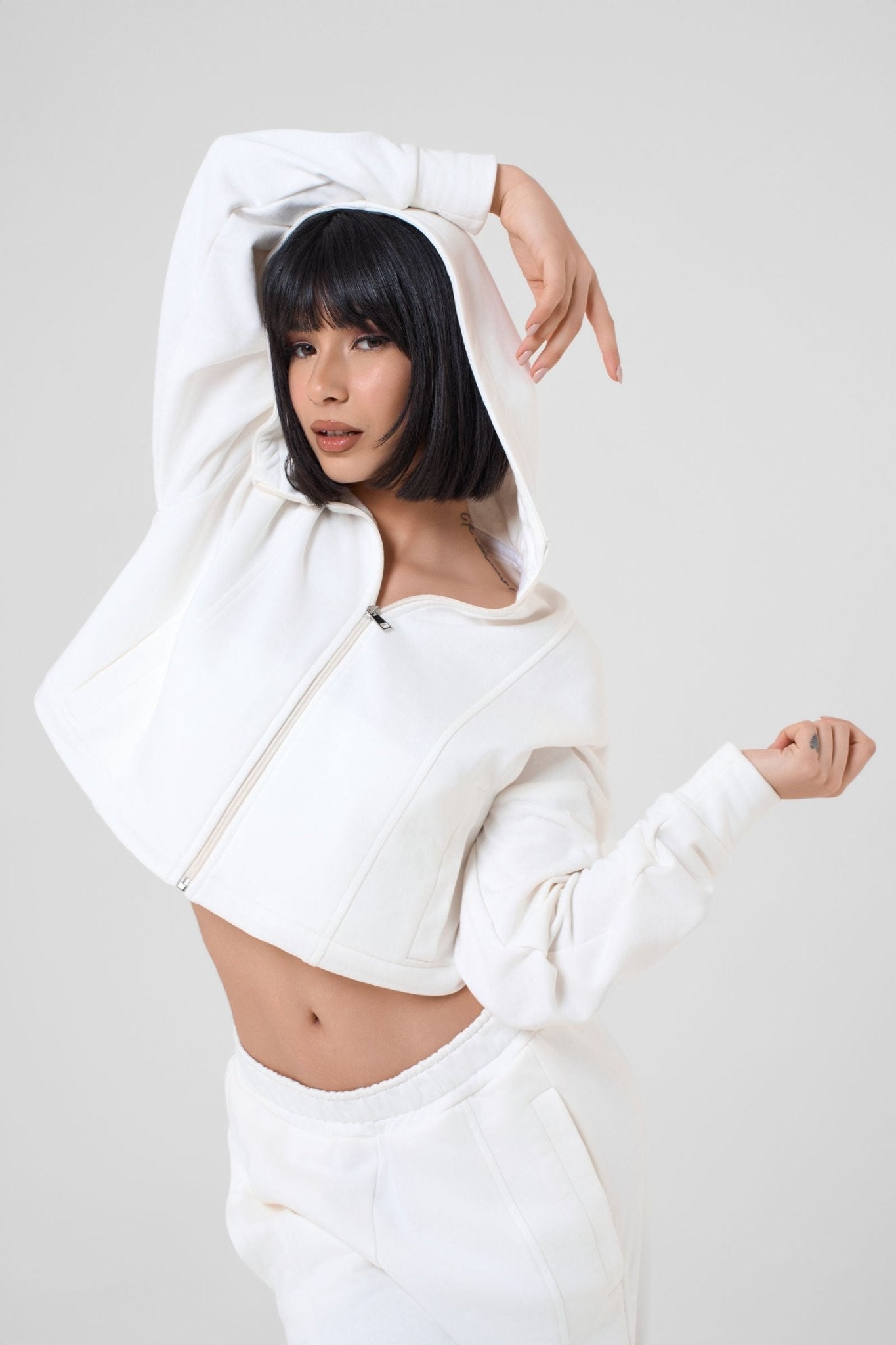 Set Ludika Cream Felpa Crop e Panta Wide - Leg