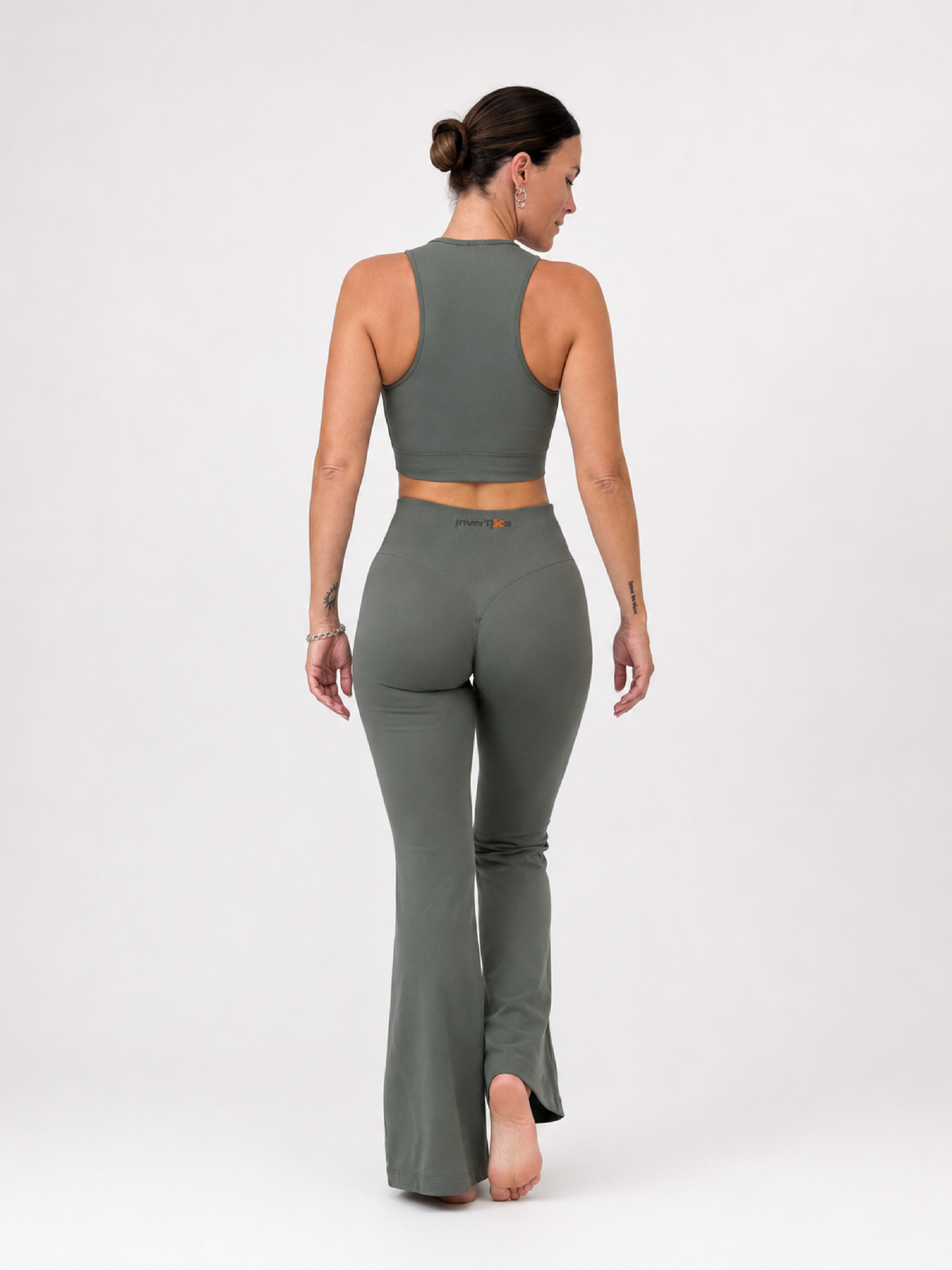 Set Top e Leggings Kalemanika Salvia