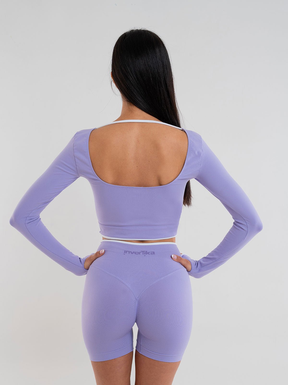Set Eclettika Lilla Crop Top e Shorts