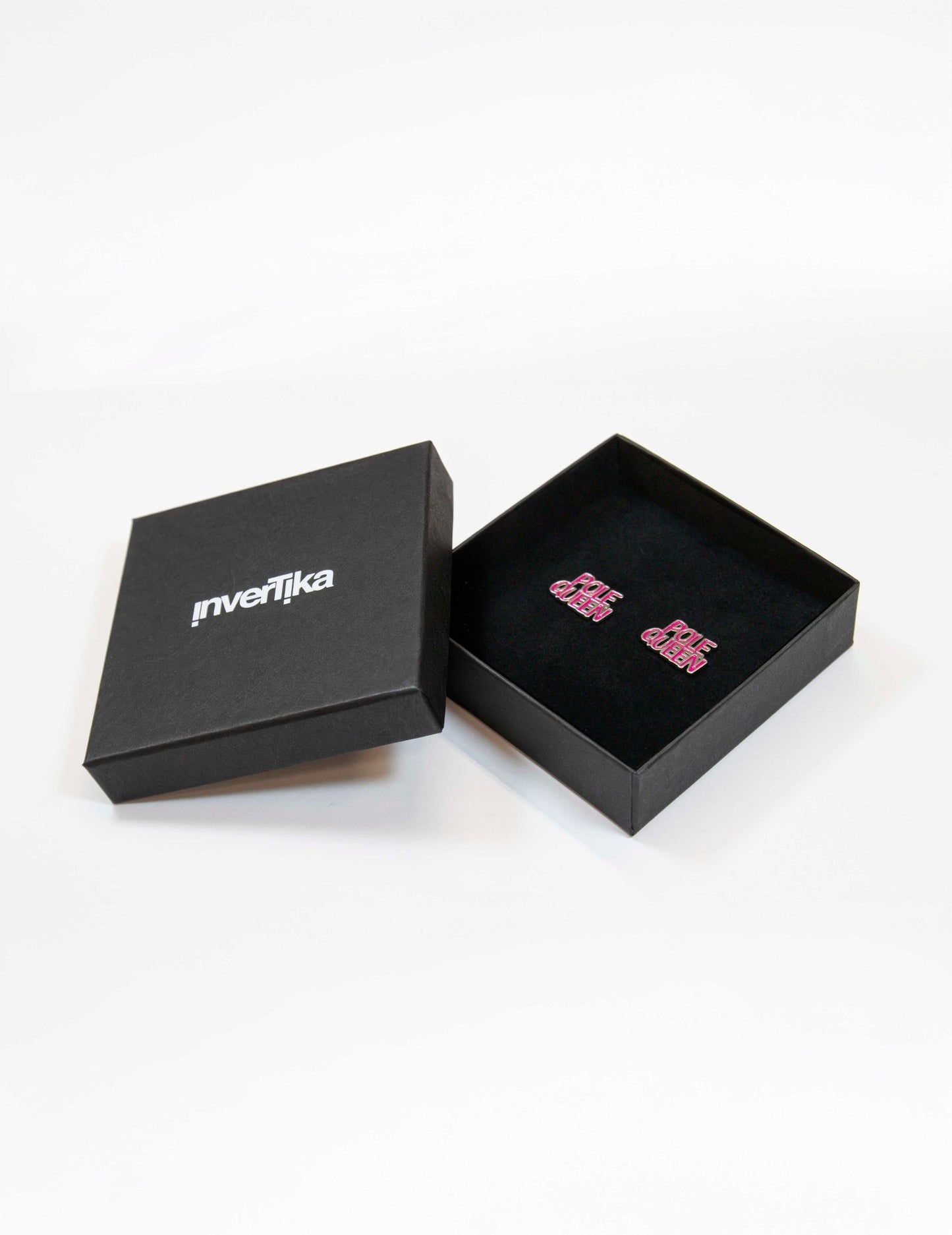 Orecchino Lumika Pole Queen Smaltato Silver