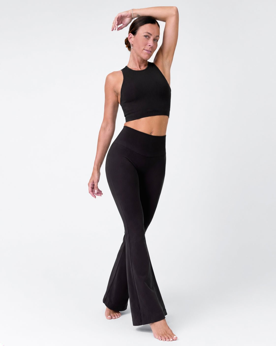 Set Autentika Black Top e Leggings