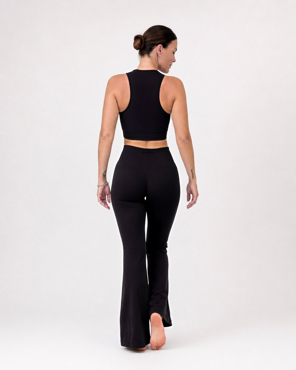 Set Autentika Black Top e Leggings