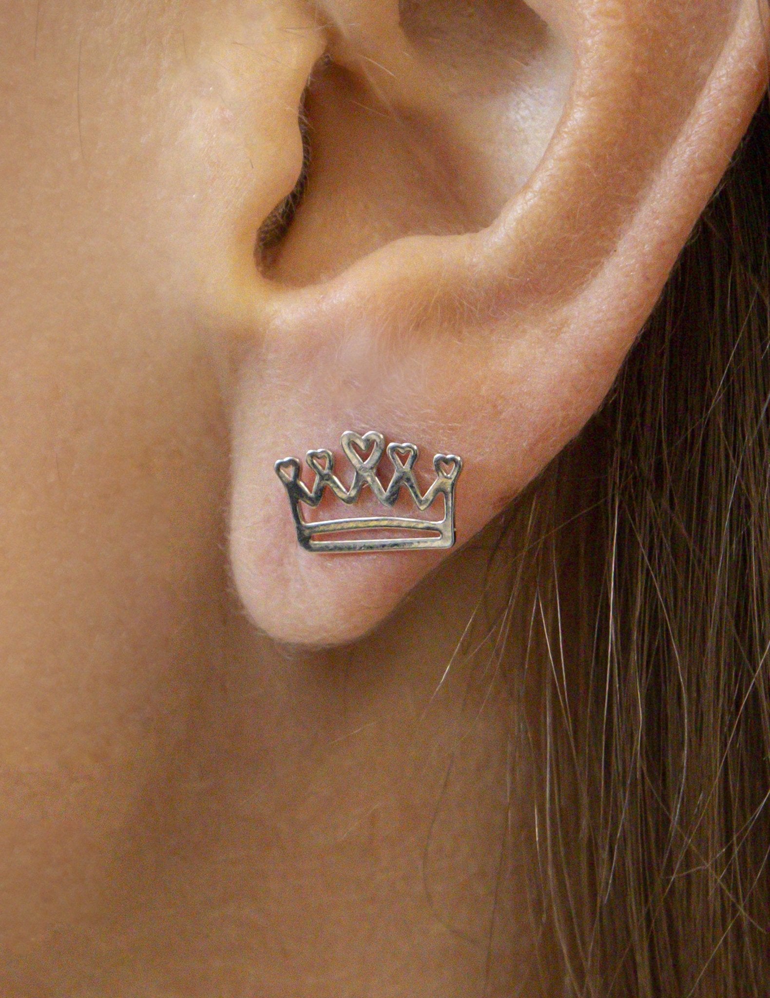 Orecchino Lumika Corona Silver